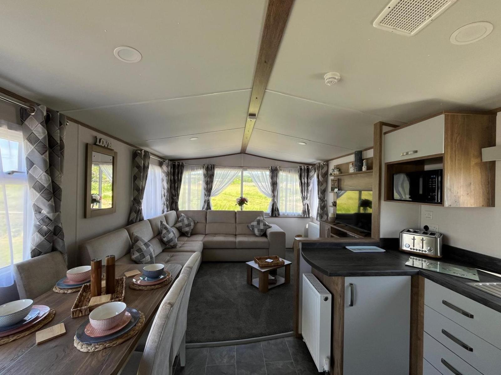 Visma Caravan Llanddwywe 外观 照片