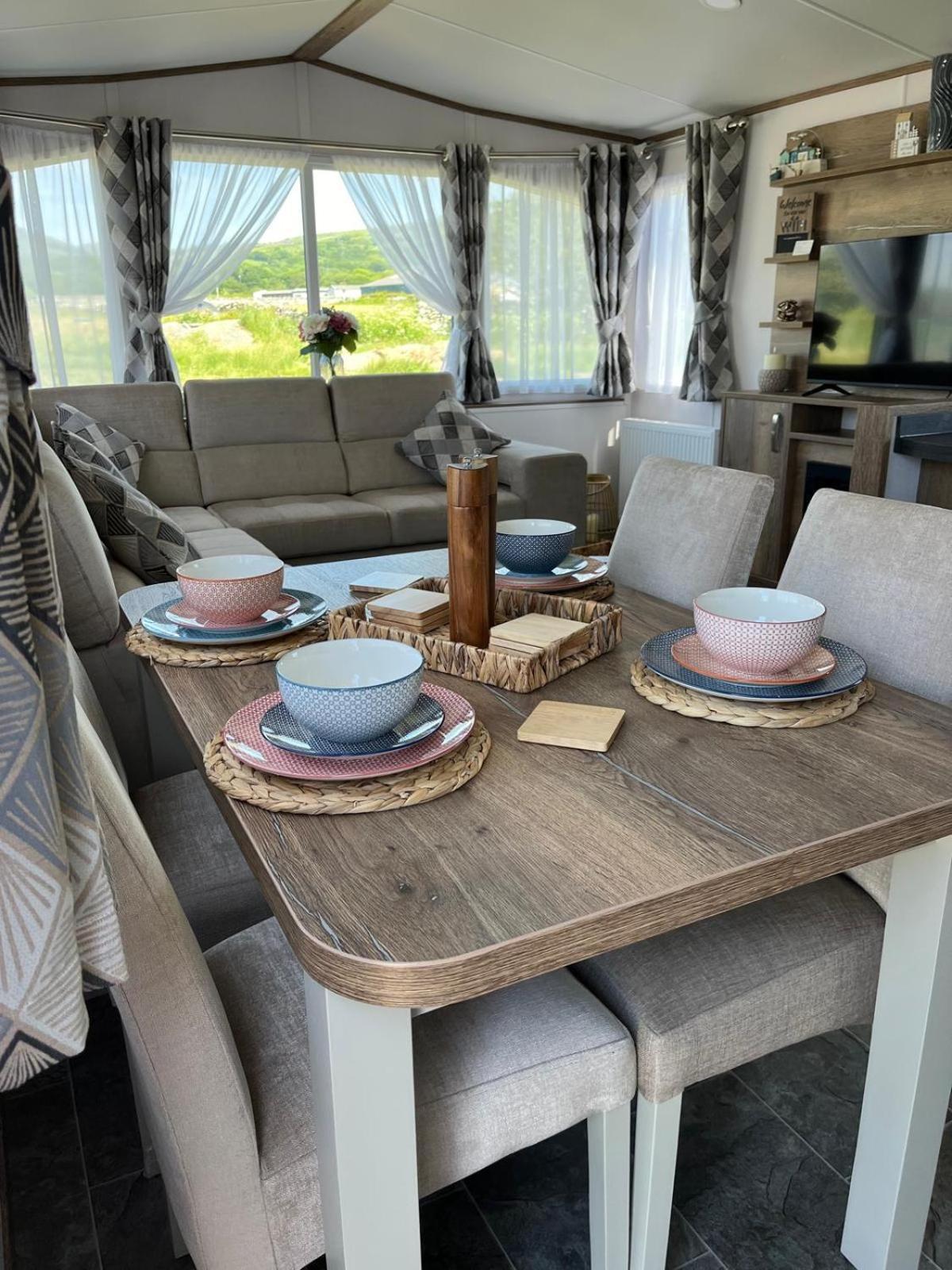 Visma Caravan Llanddwywe 外观 照片