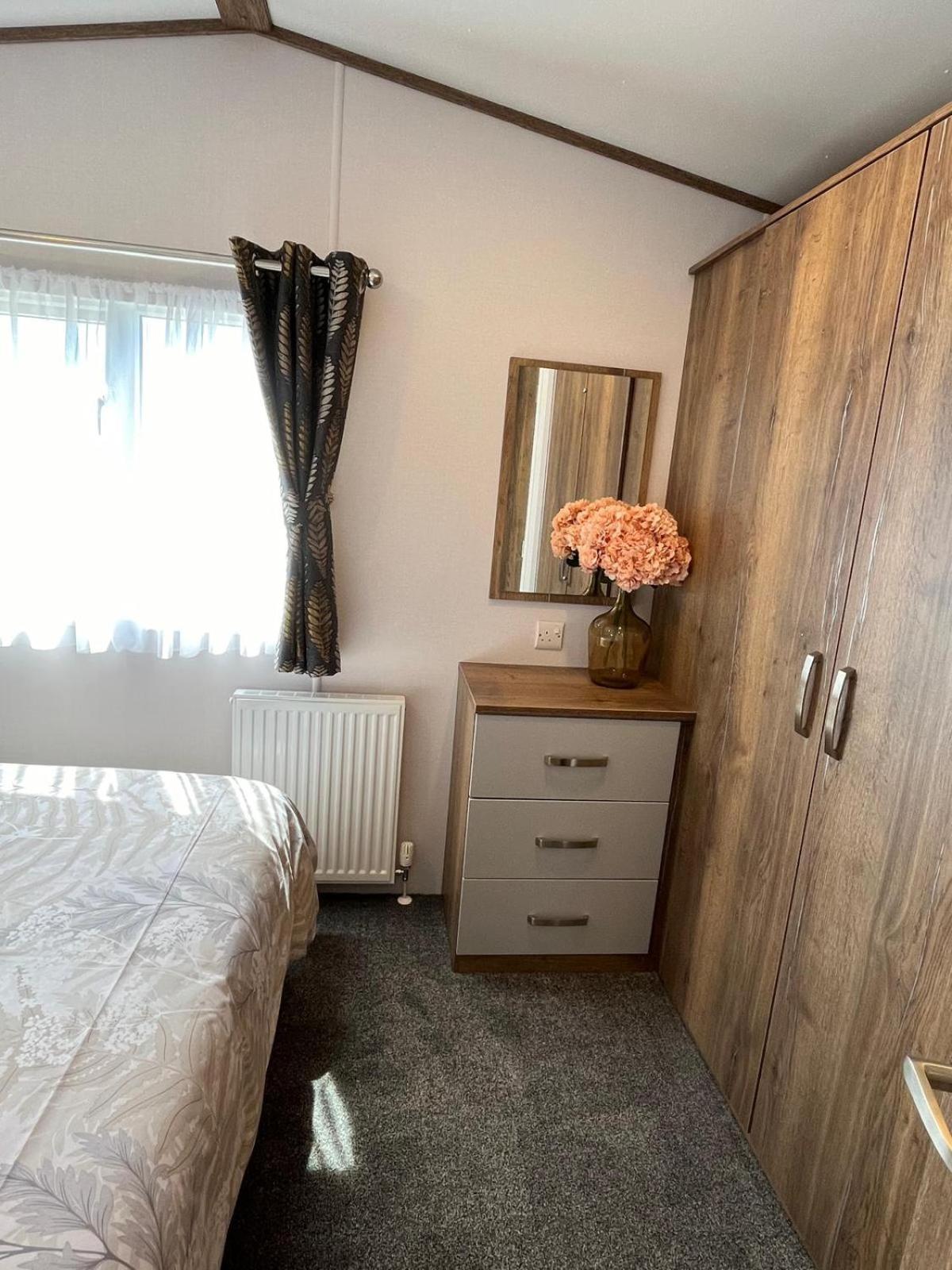 Visma Caravan Llanddwywe 外观 照片