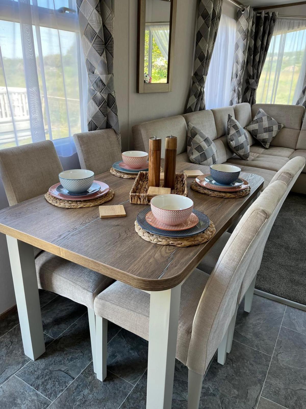 Visma Caravan Llanddwywe 外观 照片